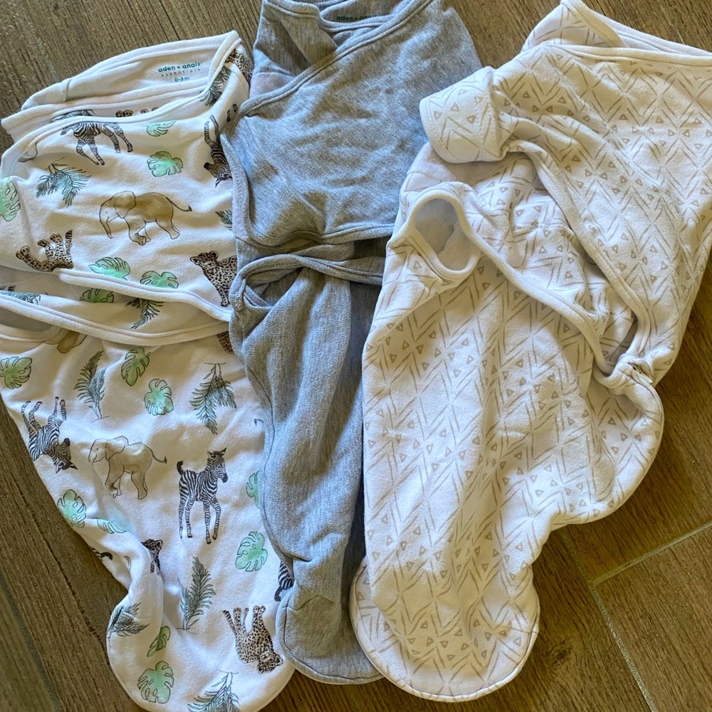 Aden + Anais swaddle bundle